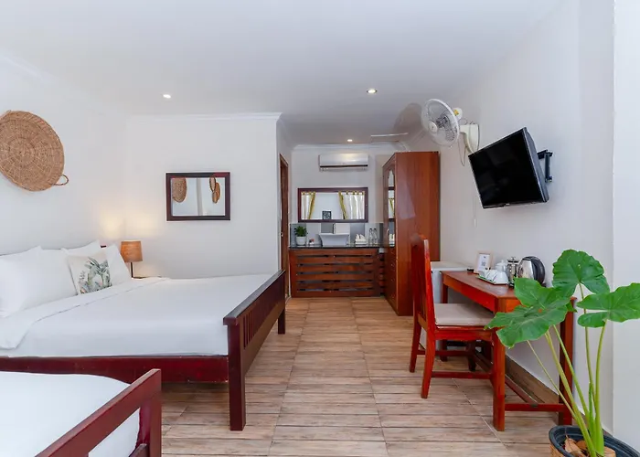 River Retreat Boutique 3*