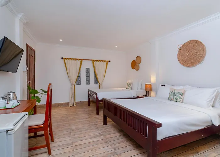 River Retreat Boutique Hotel